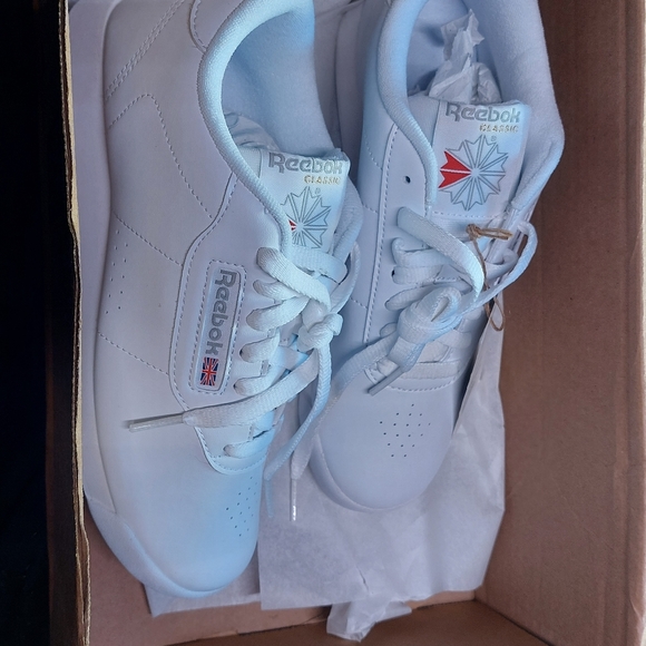 Women's reebok classic princess shoes size 7.5 - Picture 4 of 4